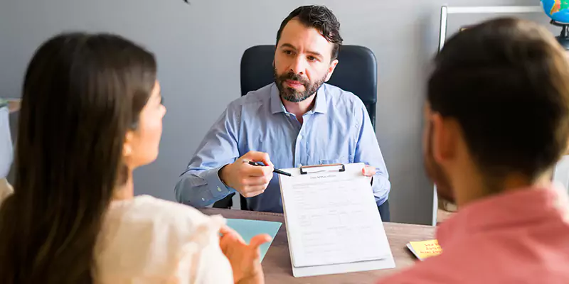 Why Choose Us as Your L1 Visa Lawyer in Bahamas